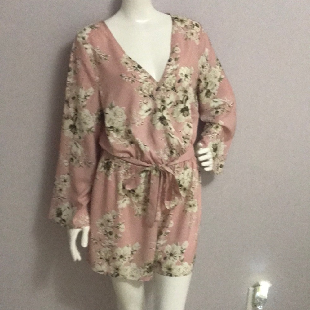 Noe B Romper New.